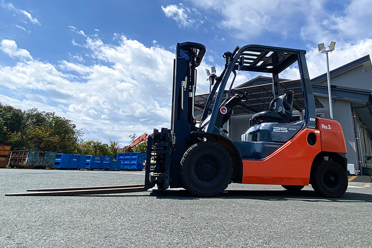 パレットフォーククランプ