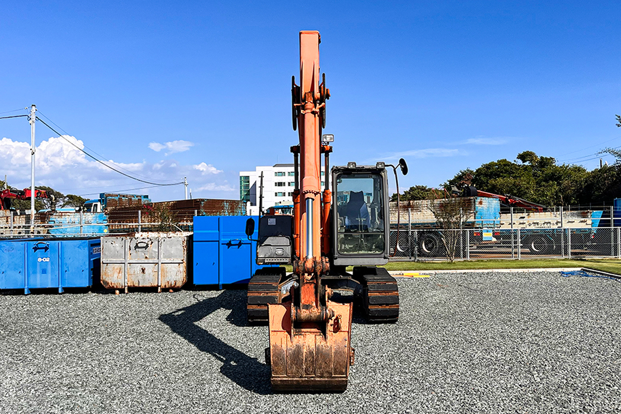 日立建機 0.45 ZX120-3