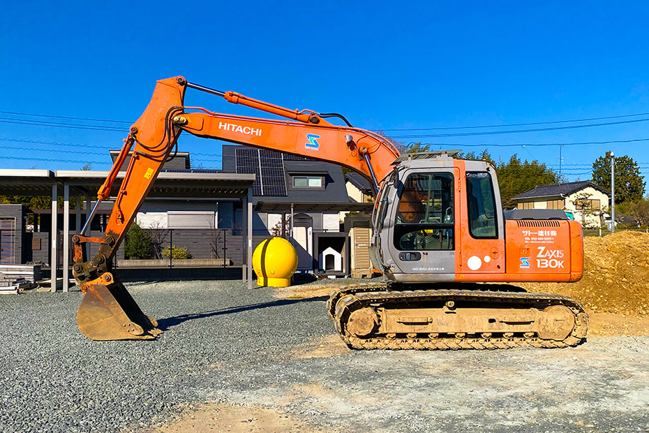 No.1 日立建機 ZX130k