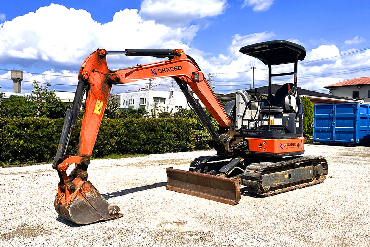 日立建機 ZX30U-5B