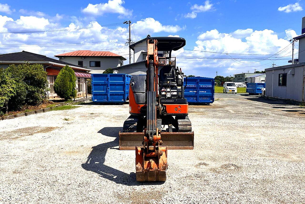 日立建機 ZX30U-5B