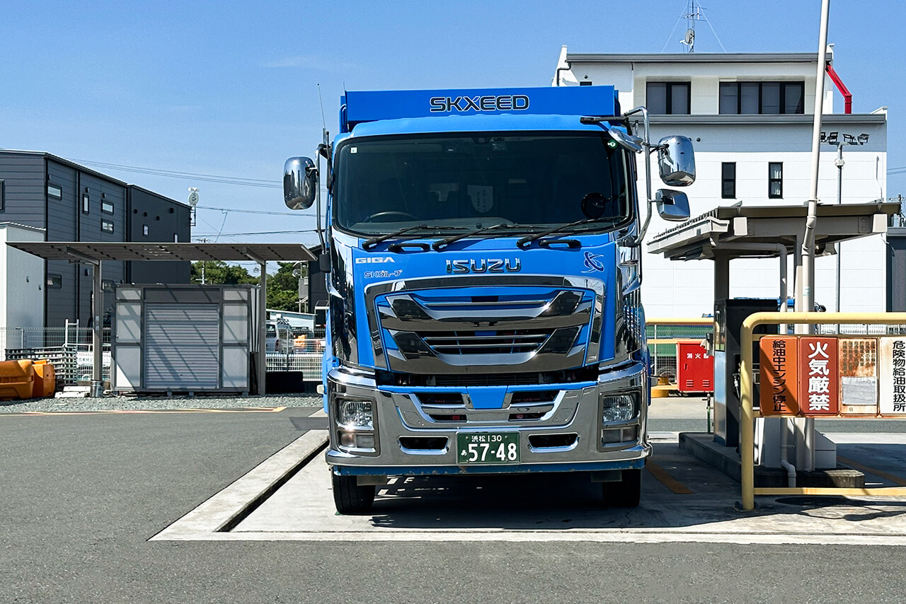 No.1 いすゞ 浜松130あ5748