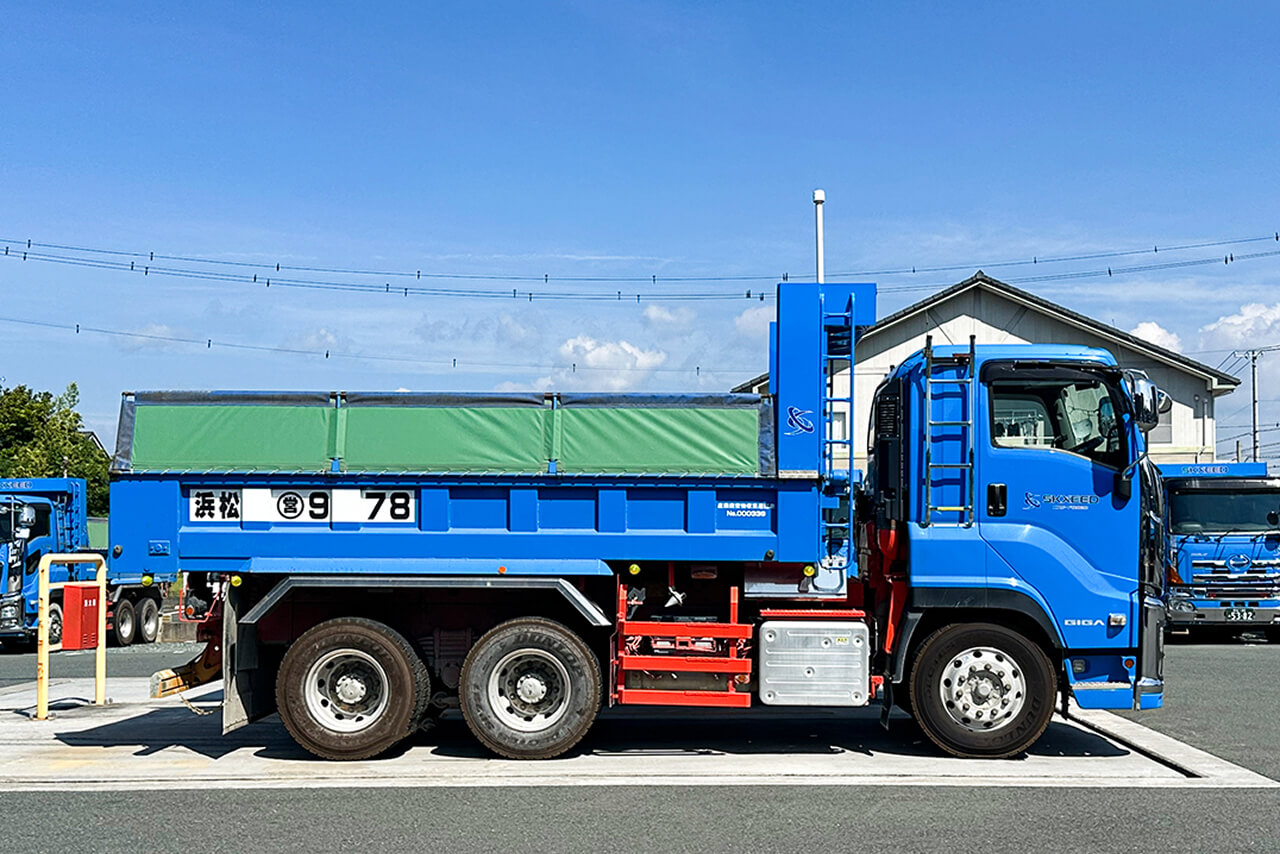 No.2 いすゞ 浜松130い7498