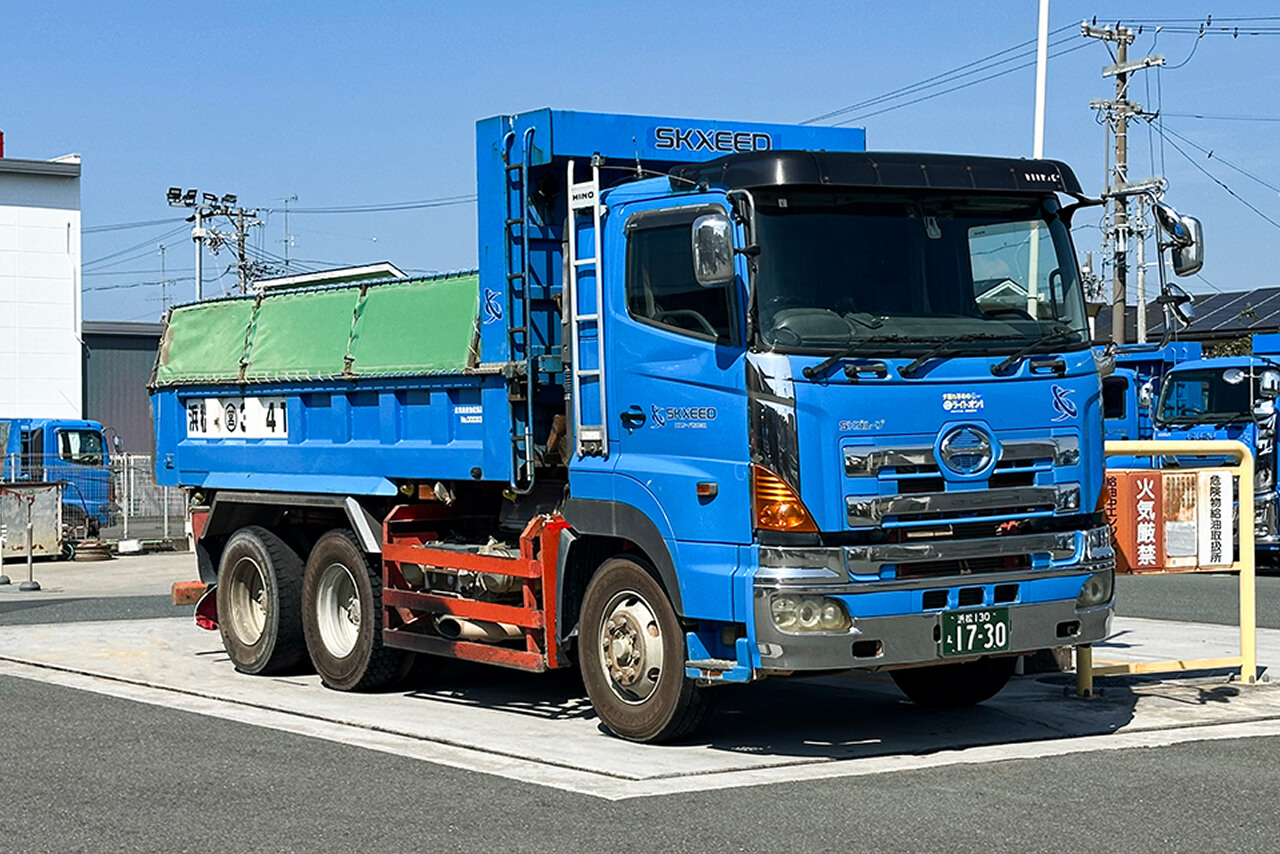 No.4 日野 浜松130え1730