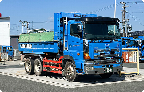 No.6 日野 浜松130う4382