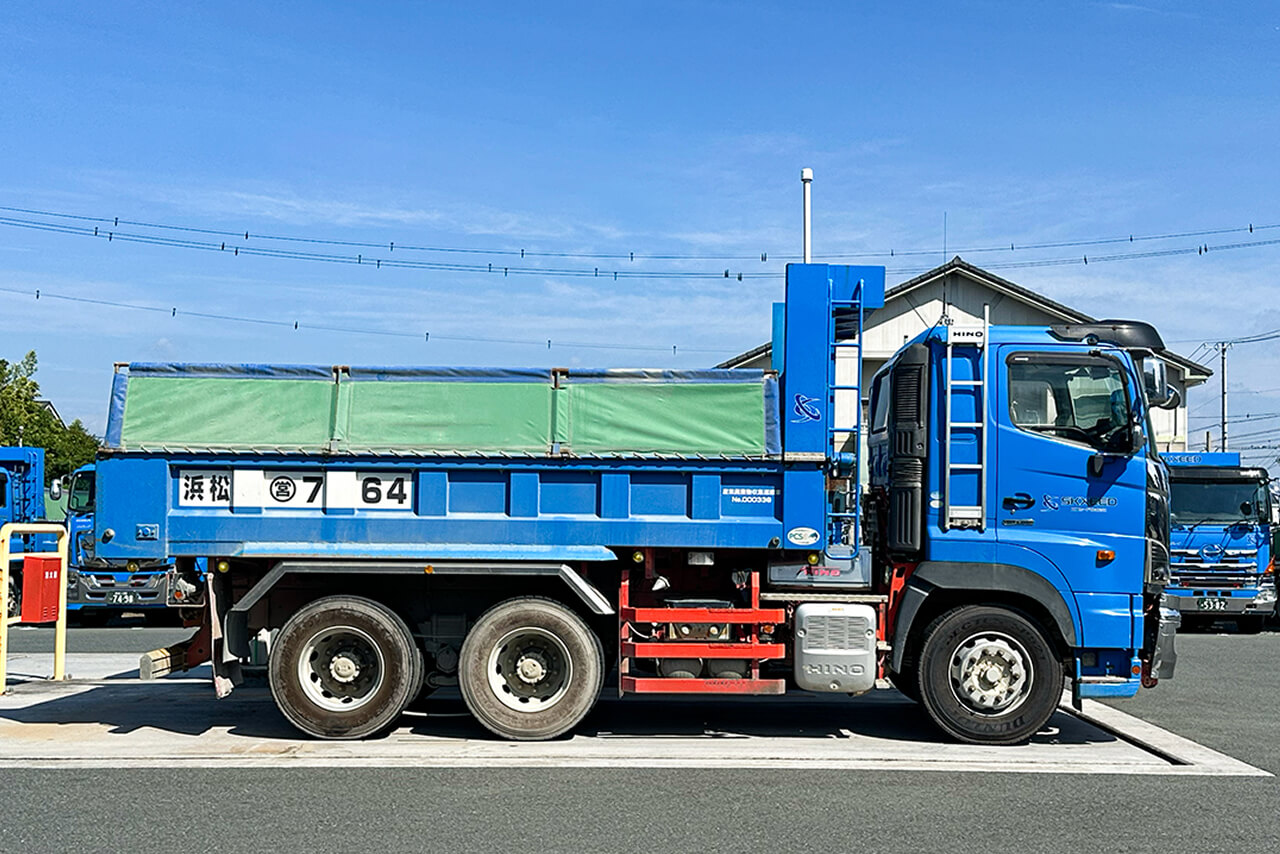 No.7 日野 浜松130あ5068