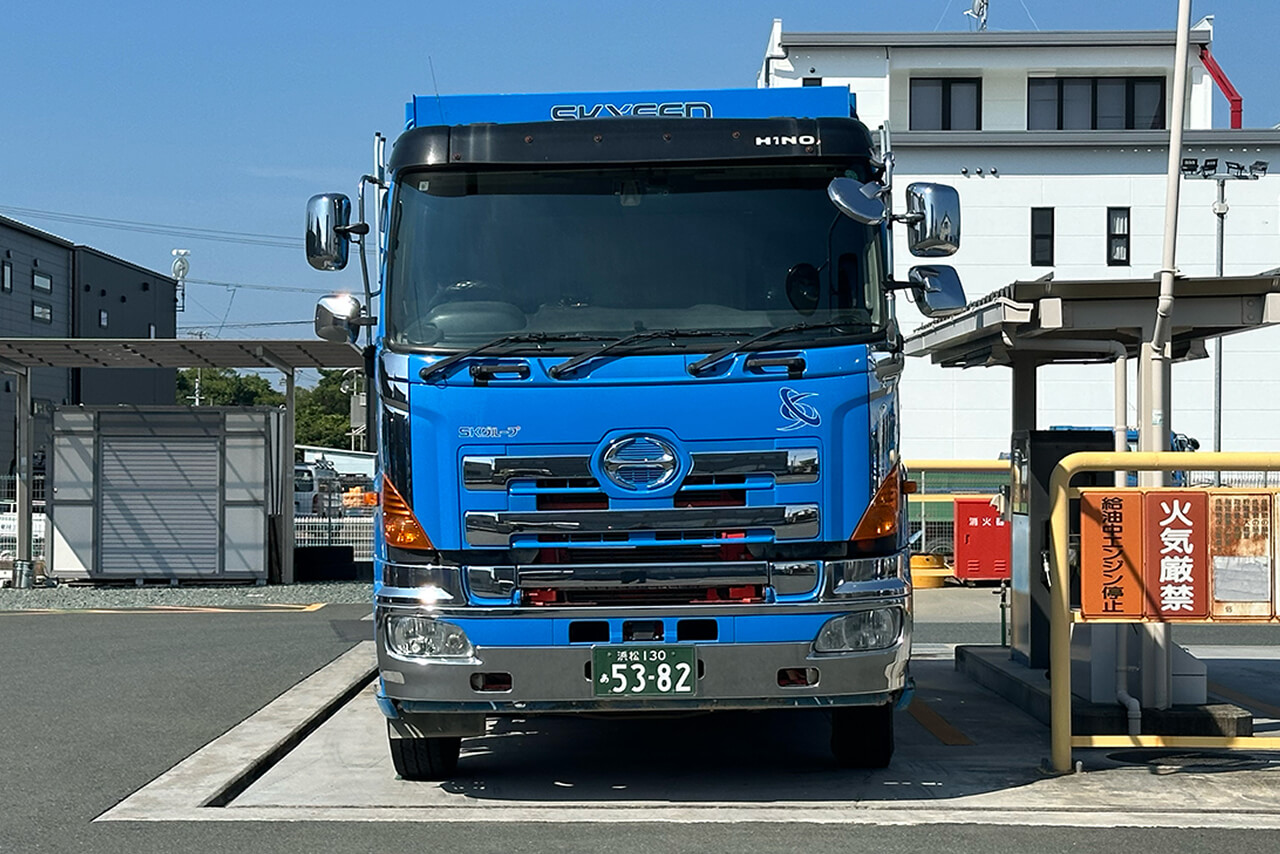 No.8 日野 浜松130あ5382