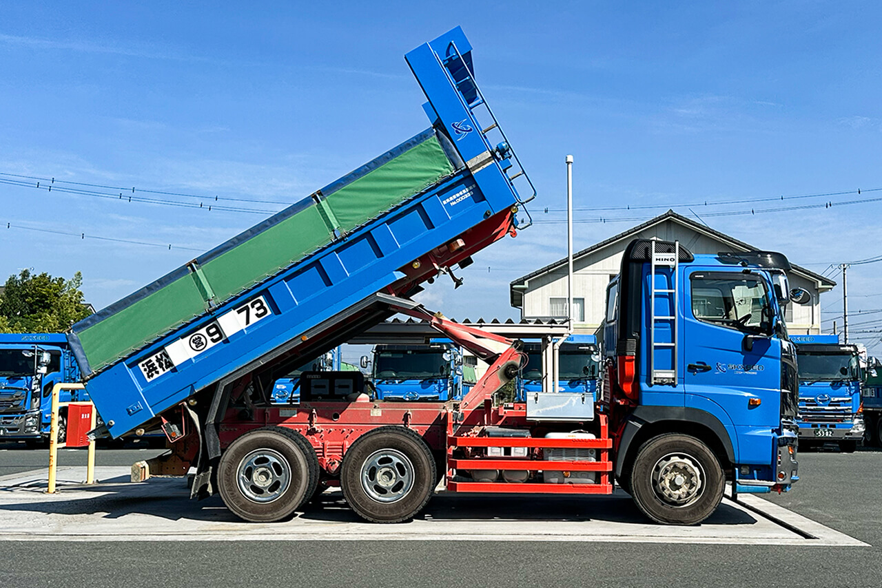 No.10 日野 浜松130あ7023