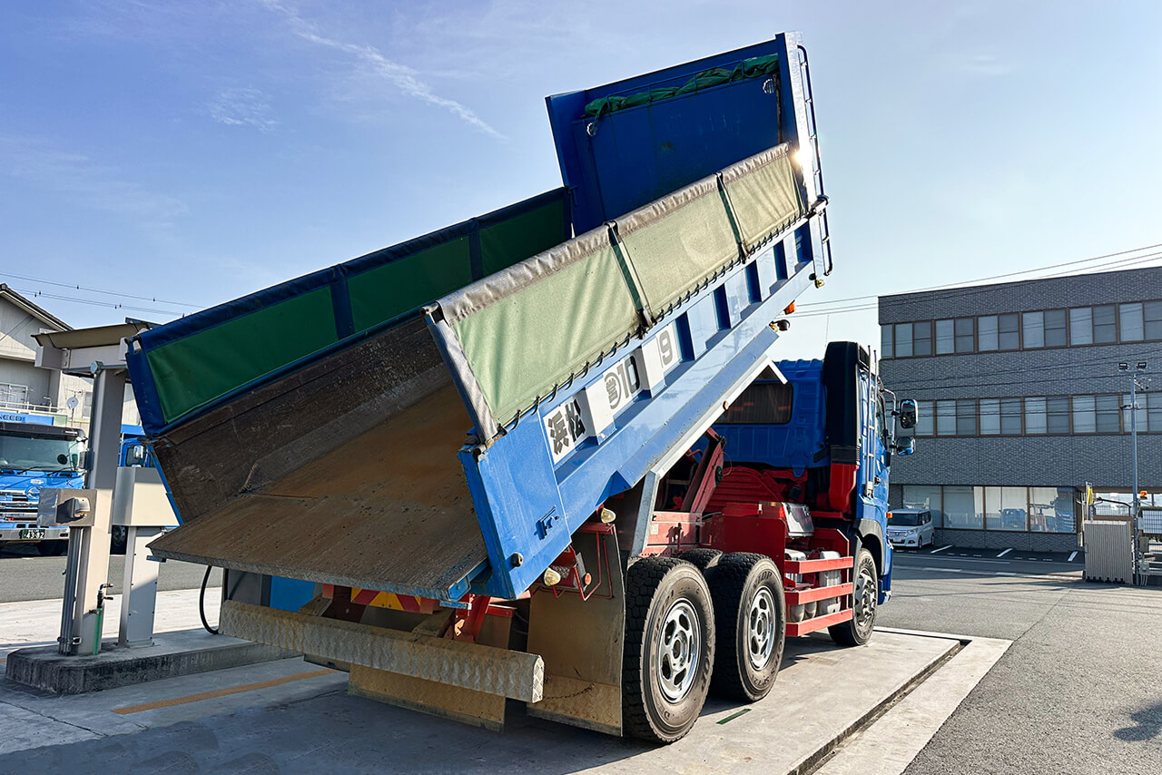 No.11 日野 浜松130あ7763