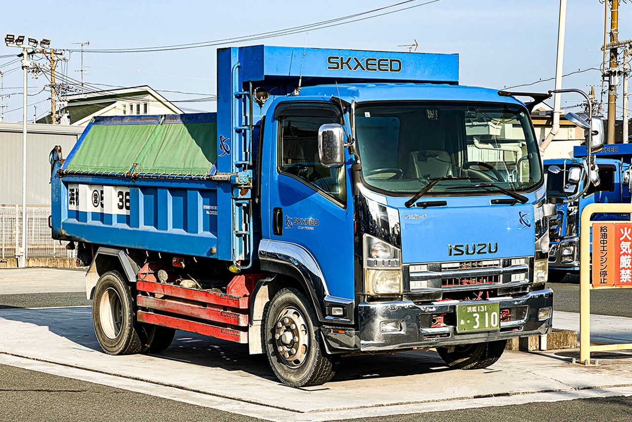 いすゞ 浜松131あ310