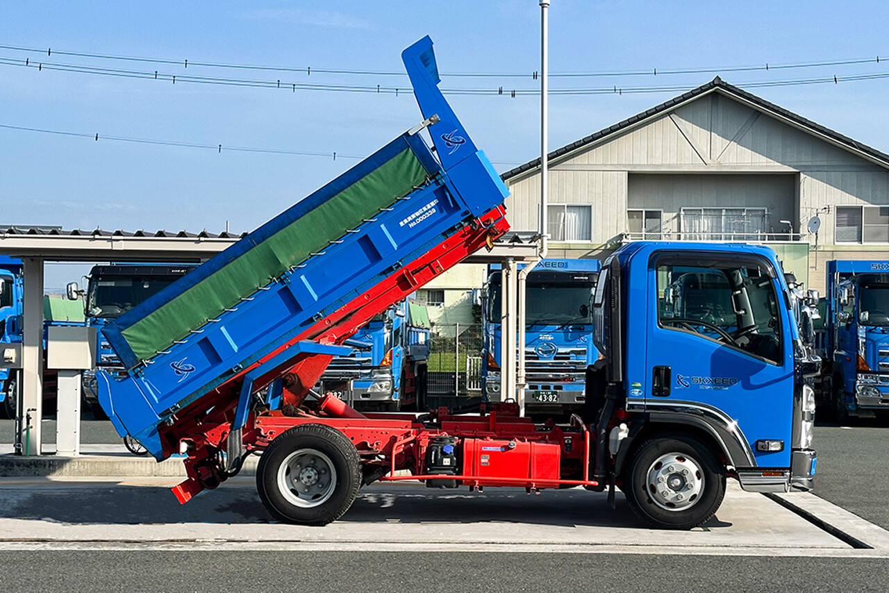 No.2 いすゞ 浜松132え310