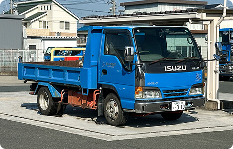 No.2 いすゞ 浜松130り310 