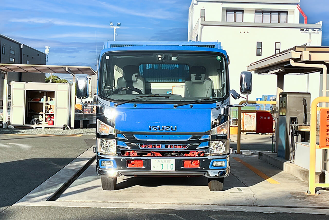 No.1 いすゞ 浜松830な310