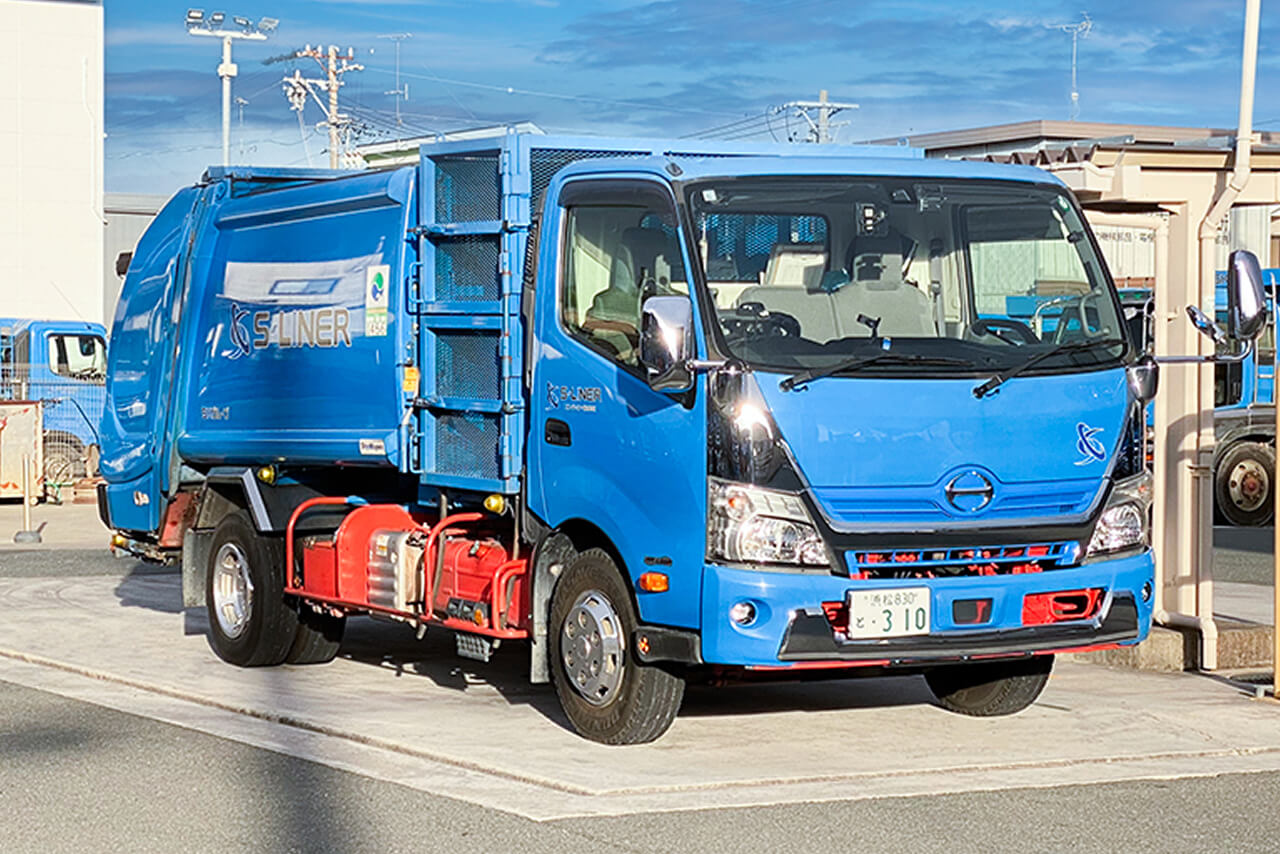 No.2 日野 浜松830と310