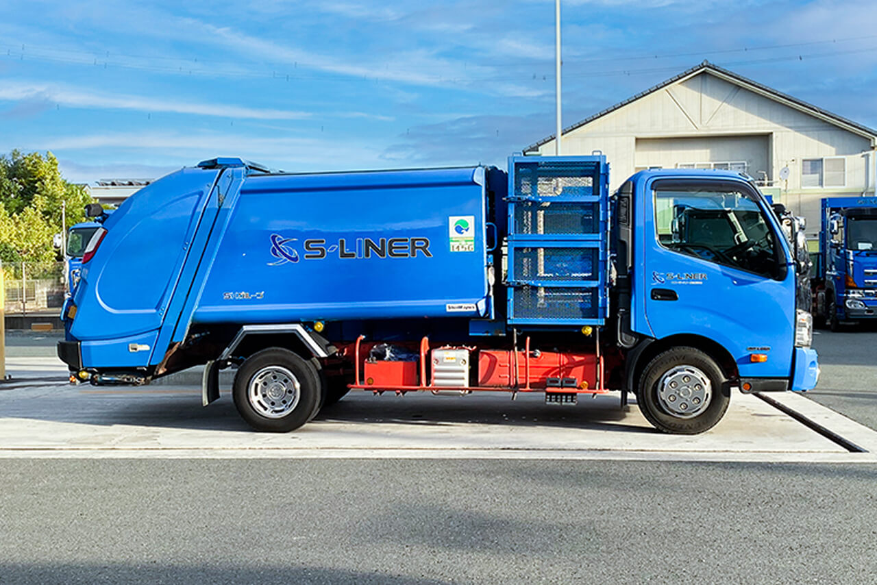 No.2 日野 浜松830と310