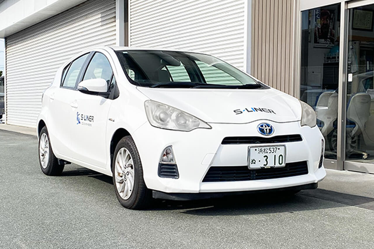 No.1 トヨタ アクア 浜松537ぬ310