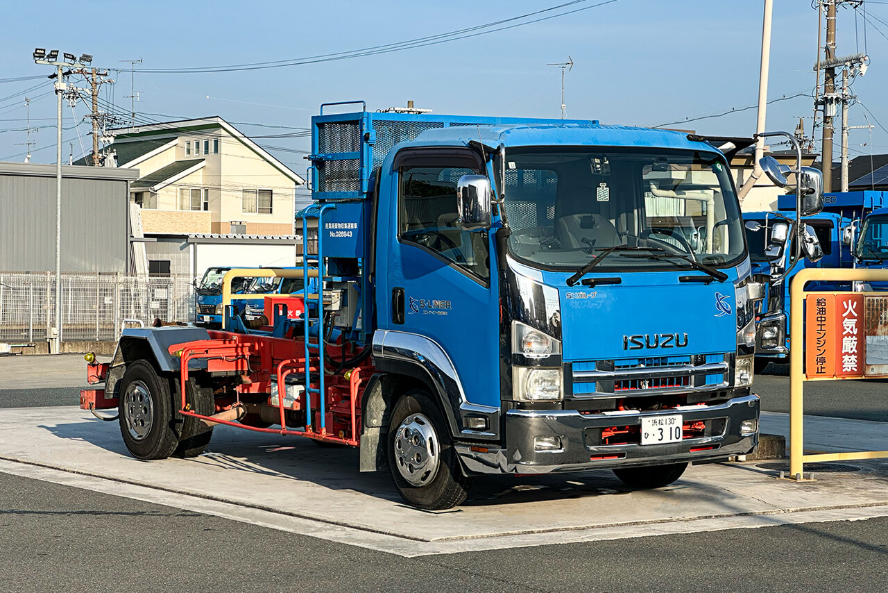 No.2 いすゞ 浜松130ひ310