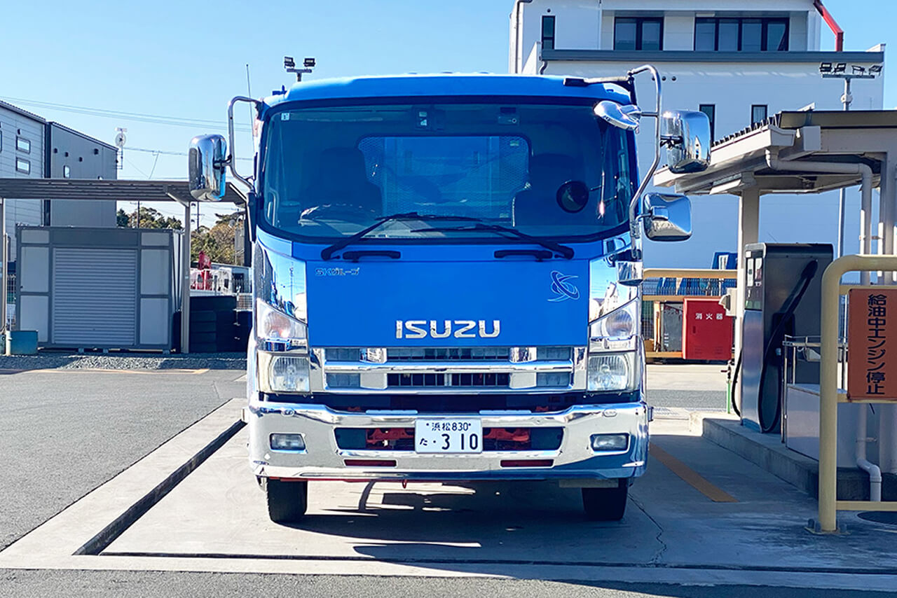 いすゞ浜松830た310
